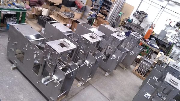 Maquinaria inox en serie