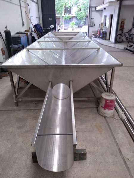 Tolva de acero inoxidable